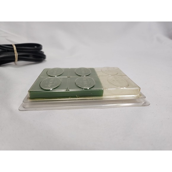 PartyLite Silver/Black Glass Swirl Wax Warmer Scent Glow Scentglow Electric - Picture 15 of 16